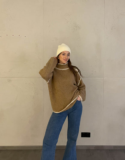 Kaitlyn™ - Sweater with contrast stitching