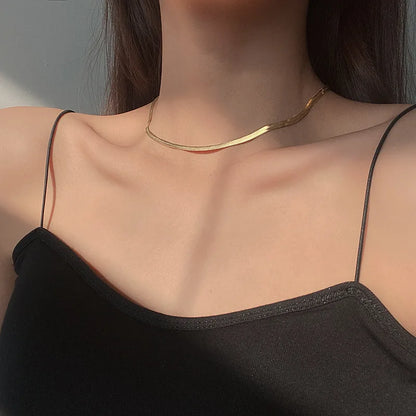 Elle™ - Snake Chain Link Choker