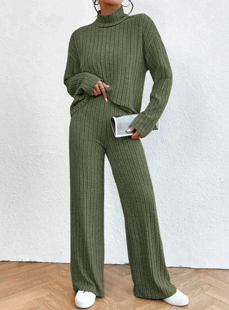 Darlene™ - Women's Knit Pants and Turtleneck Sweater