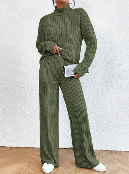 Darlene™ - Women's Knit Pants and Turtleneck Sweater