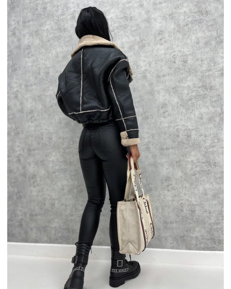 Sophie™ | Short leather jacket with teddy lining