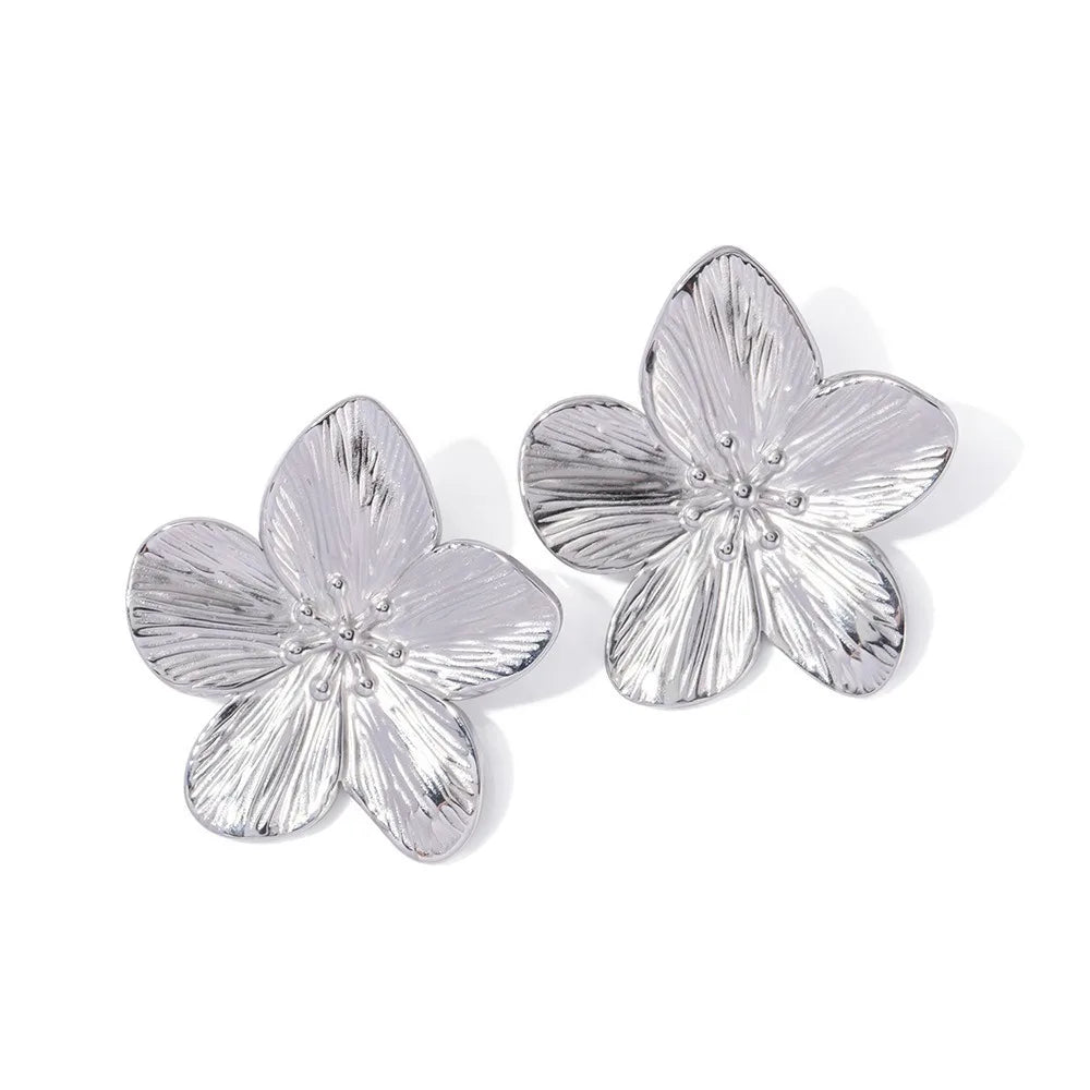 Elle™ - Hypoallergenic vintage flower stud earrings, 18k gold-plated