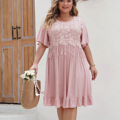 Oswald | Playful summer dress with lace details