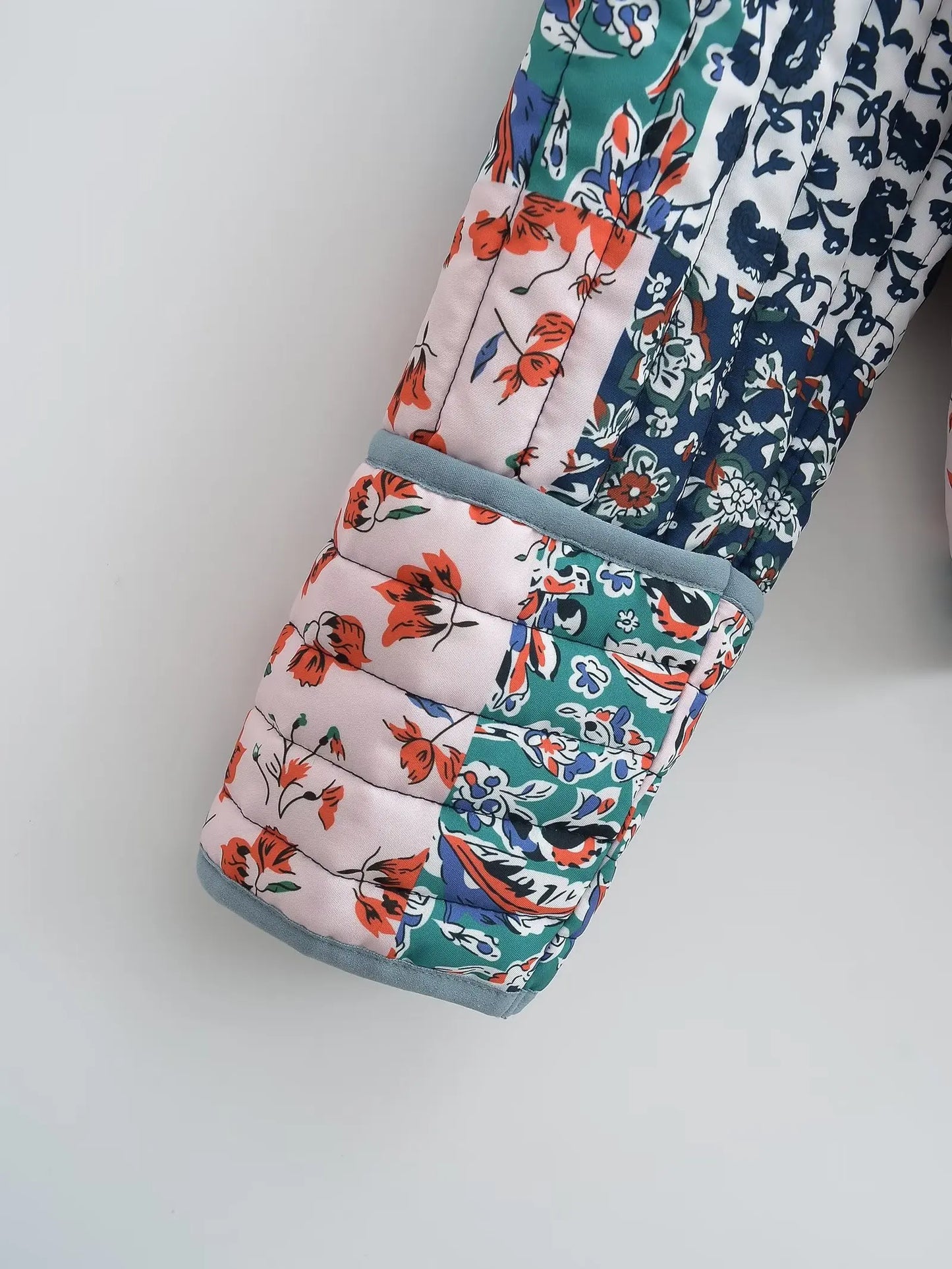 Gisela™ - Winter coat with floral pattern