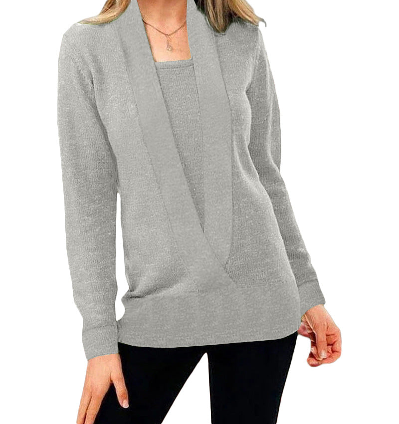 Zeke | Elegant knitted sweater with a deep neckline