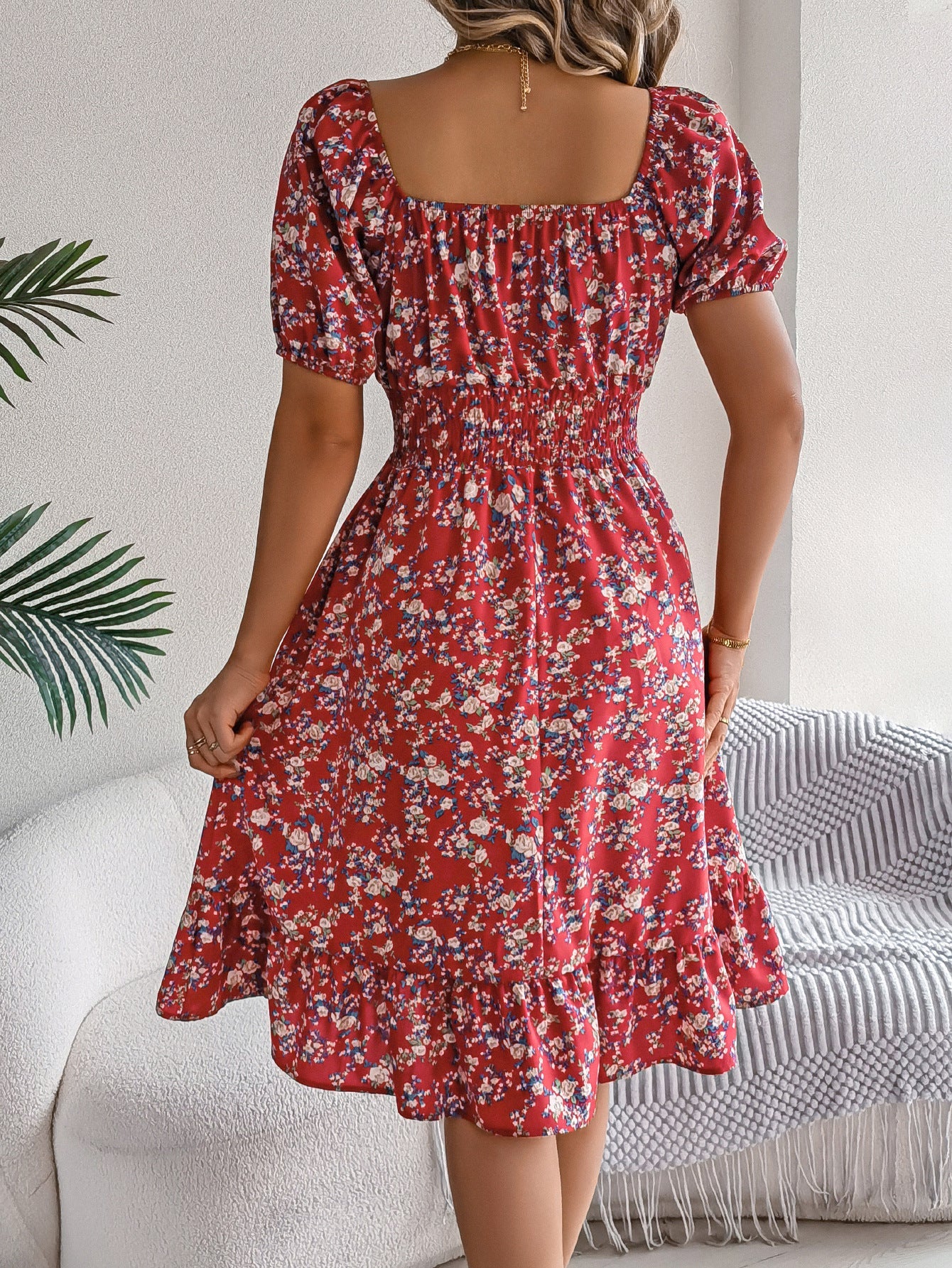 Bertha | Feminine floral dress with puff sleeves