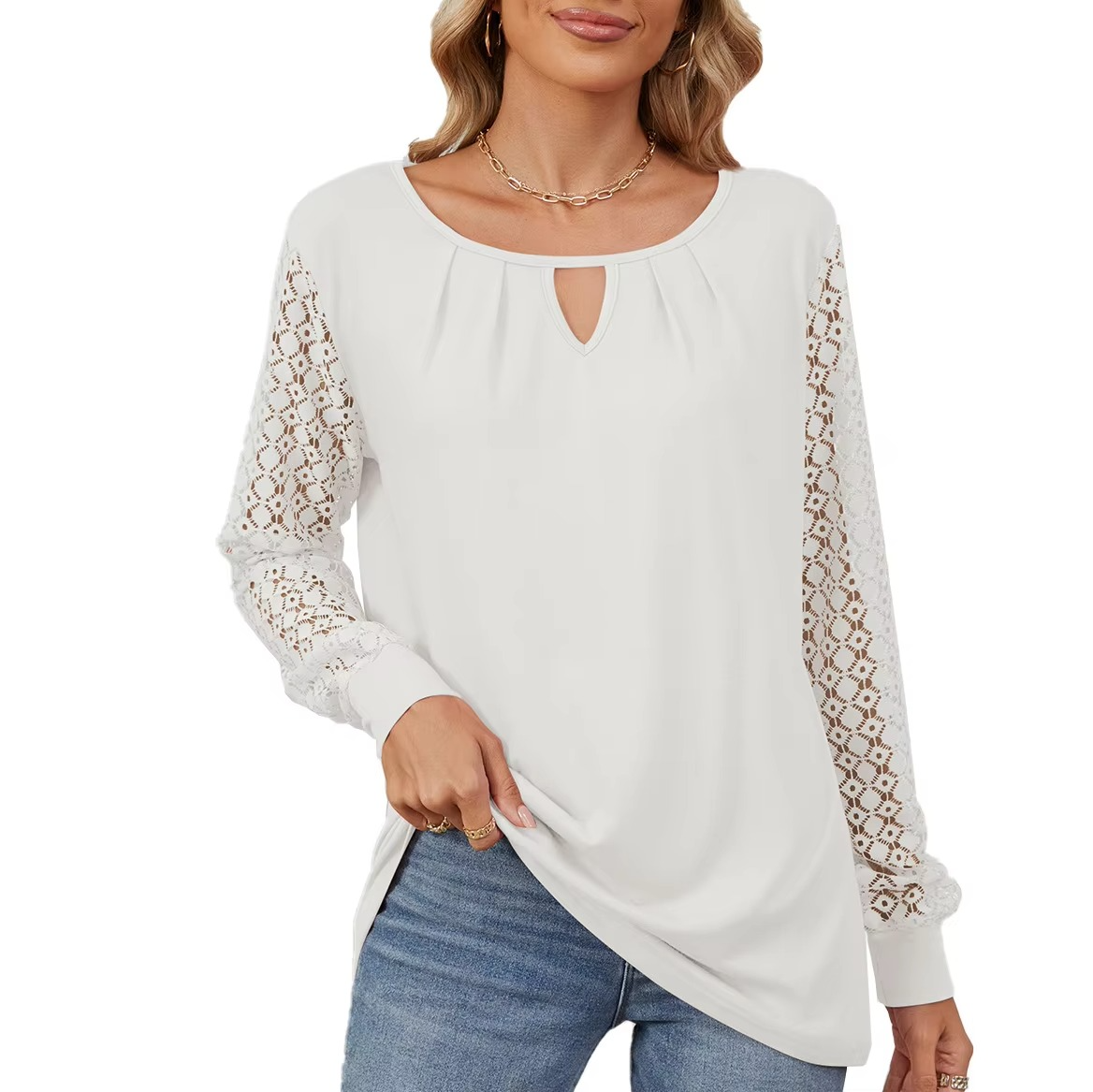 Oswald | Fashionable long-sleeved top with lace details