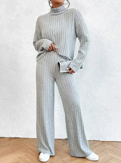 Margaux™ - Knitted trousers and turtleneck sweater for women