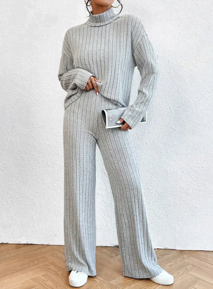 Darlene™ - Women's Knit Pants and Turtleneck Sweater