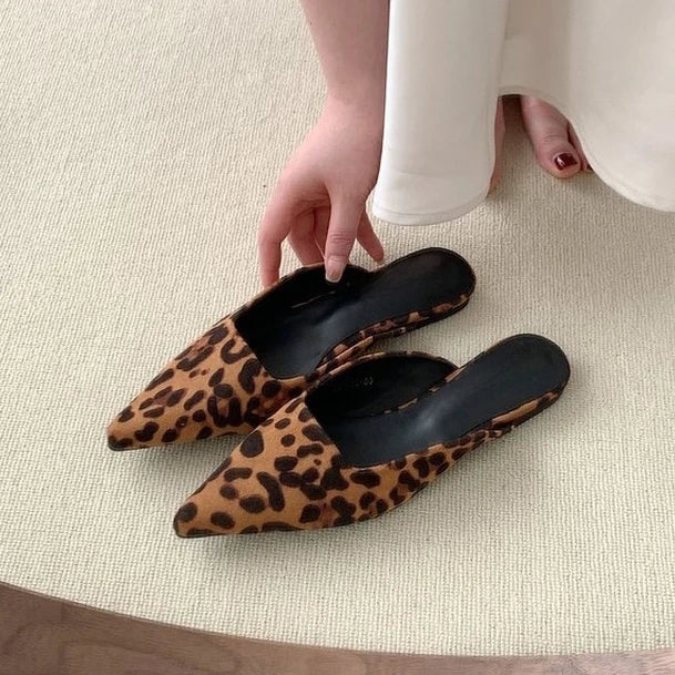 Gisela™ - Elegant slippers with low heel height