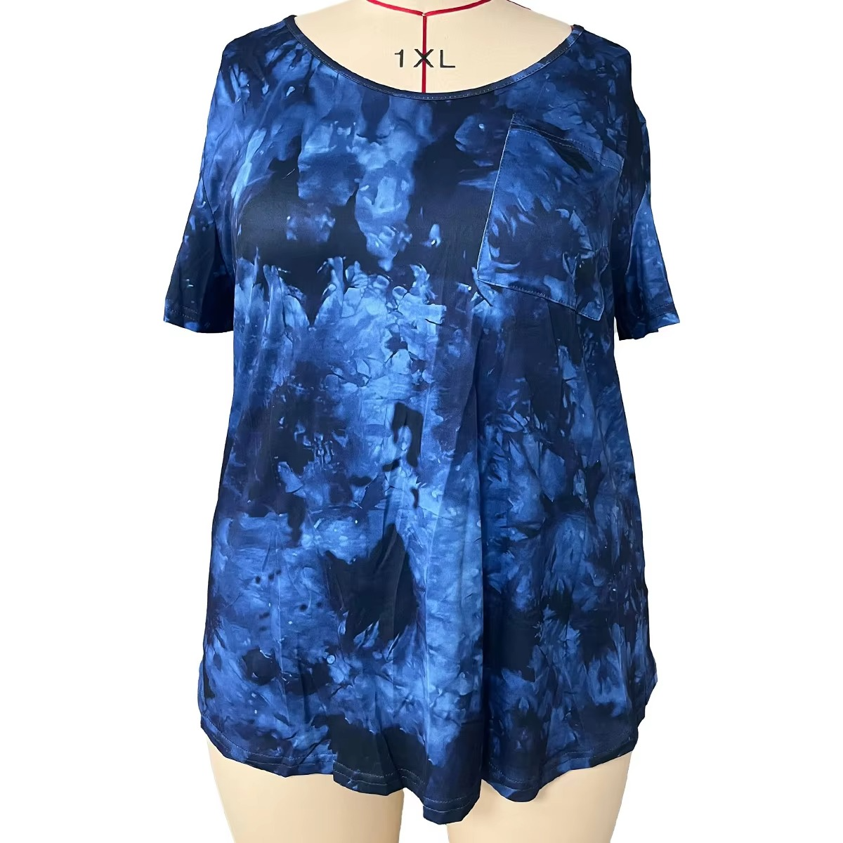 Oswald | Airy tunic top with breast pocket