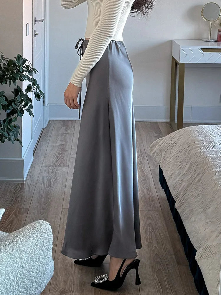 Clara™ - High-waisted satin maxi skirt