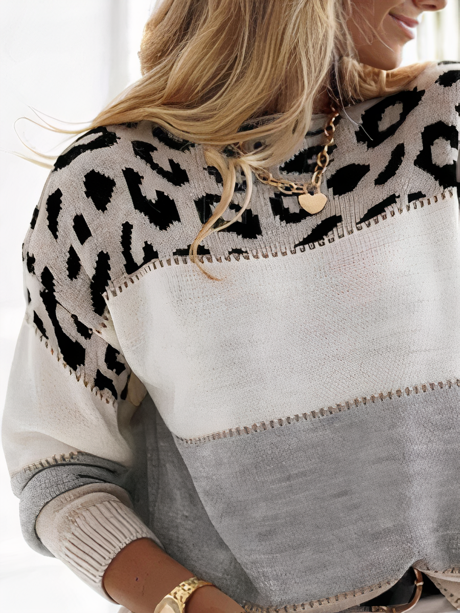 Nanna™ | Panther print sweater