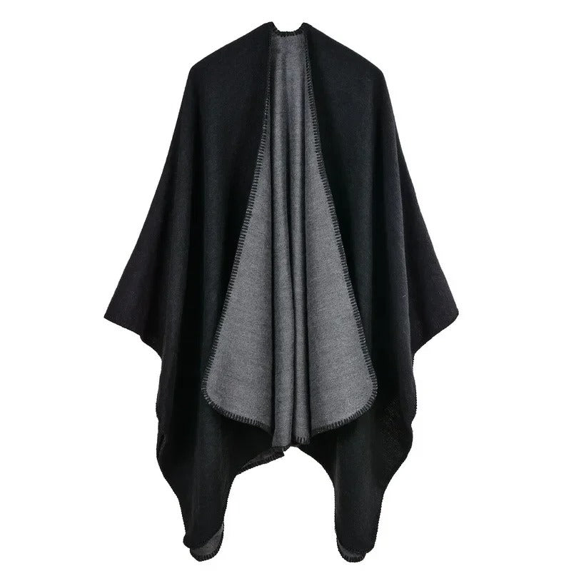 Frieda | Warm poncho with a flowing cut