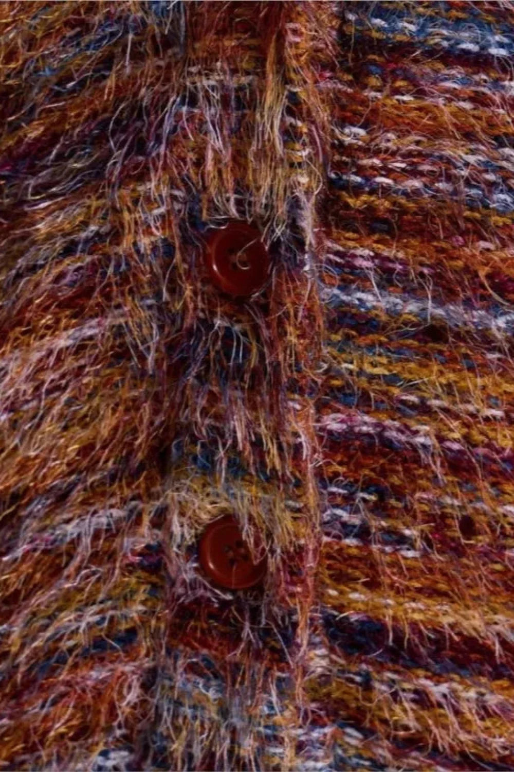 Cozy vintage striped V-neck cardigan 