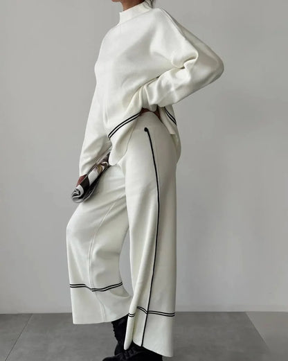 Linda™ - Cozy classic tweedy cuddle set with hood