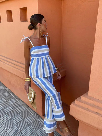 Brightly printed two-piece summer outfit 