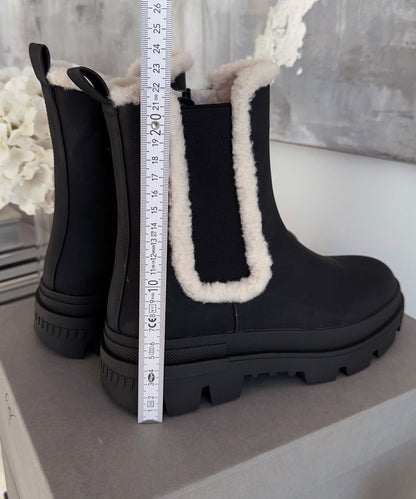 Stylish black leather ankle boots 