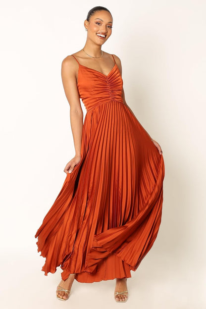 Elegant pleated midi dress for special occasions 