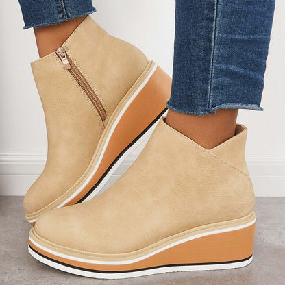 Stylish leather ankle boots for everyday style 