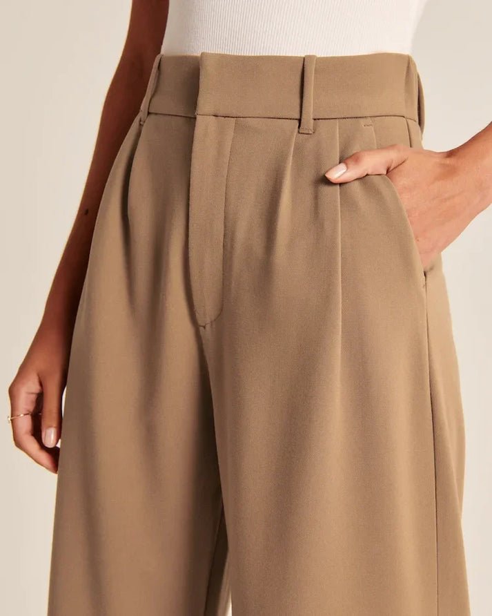 Wide-leg women's trousers: Stylish, comfortable, trendy trousers 