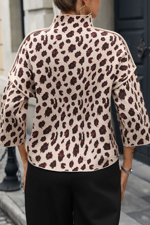 Cozy knit sweater with leopard print and loose roll neck