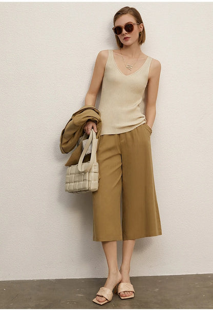 Frieda | V-neck camisole top