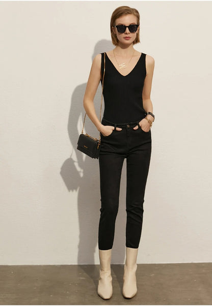 Frieda | V-neck camisole top