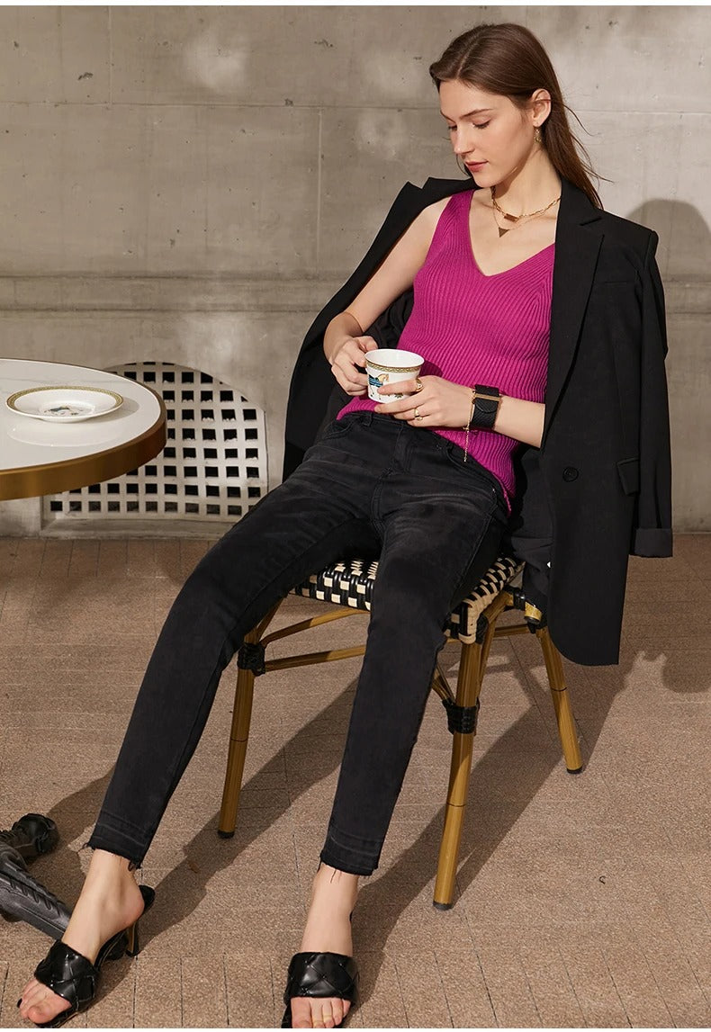 Frieda | V-neck camisole top