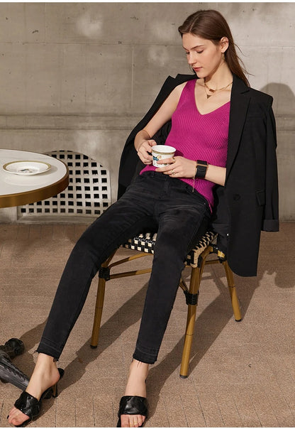 Frieda | V-neck camisole top