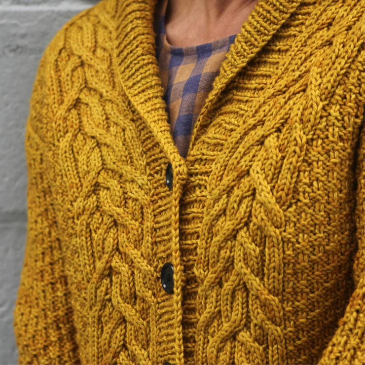 Tina™ - Simple yellow collarless sweater