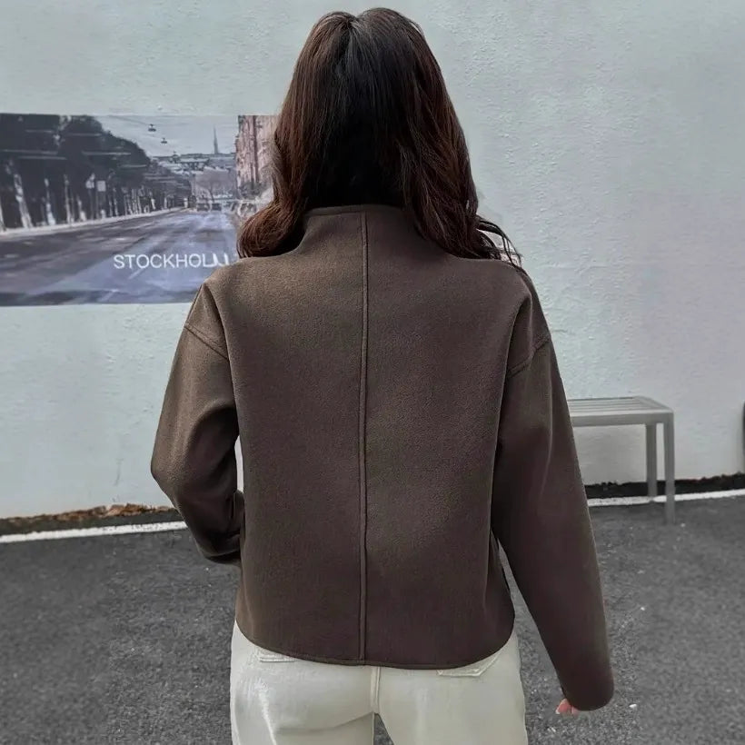 Casual short jacket with stand-up collar and zipper closure