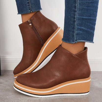 Stylish leather ankle boots for everyday style 