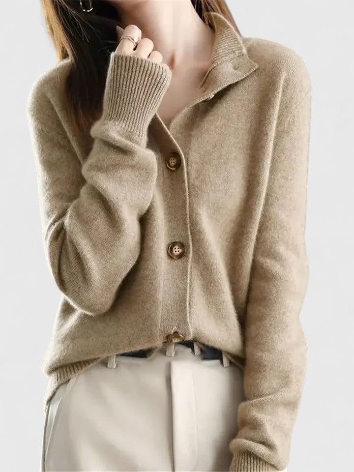 Classic knitted cardigan with button placket 