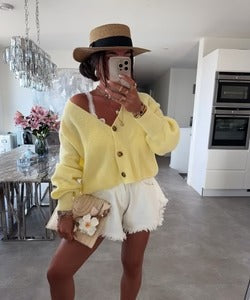 Stylish lightweight casual jacket for everyday use 