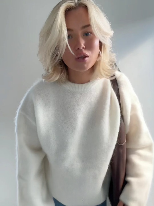 Cozy soft mohair knit sweater 