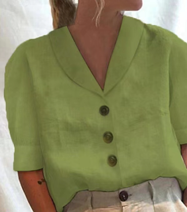 Joan™ - Collared top with buttons