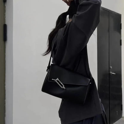 Carmen | Vintage shoulder bag