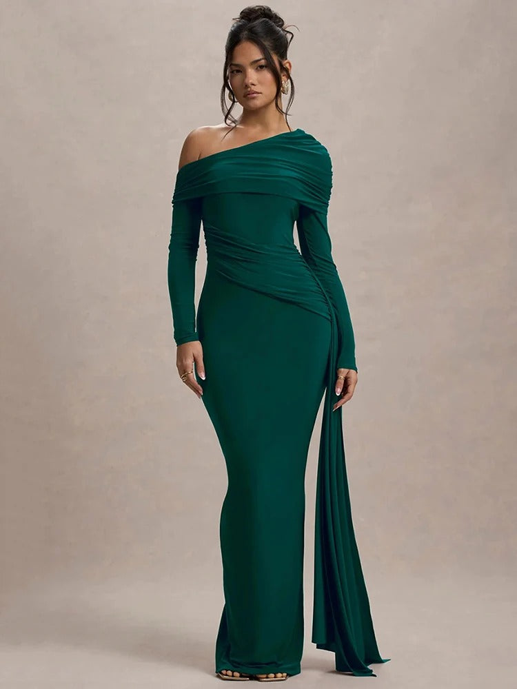 Dulcinea | Maxi dress with asymmetric neckline