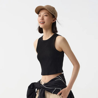 Frieda | Minimalist round neck top