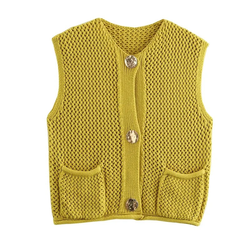 Eudora | Structured knit vest with button details