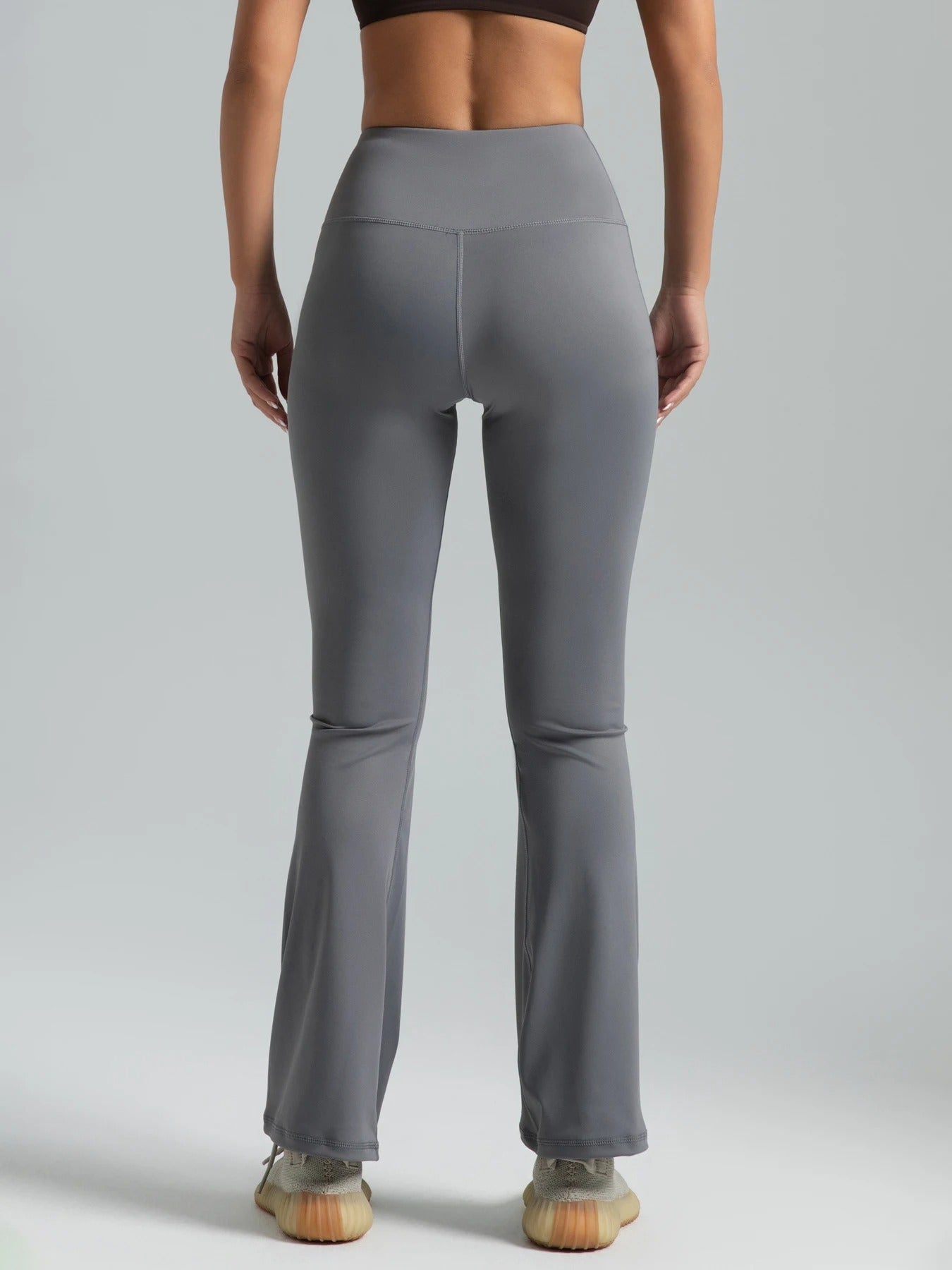 Bella | High-waisted bootcut yoga pants