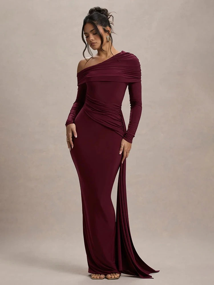 Dulcinea | Maxi dress with asymmetric neckline