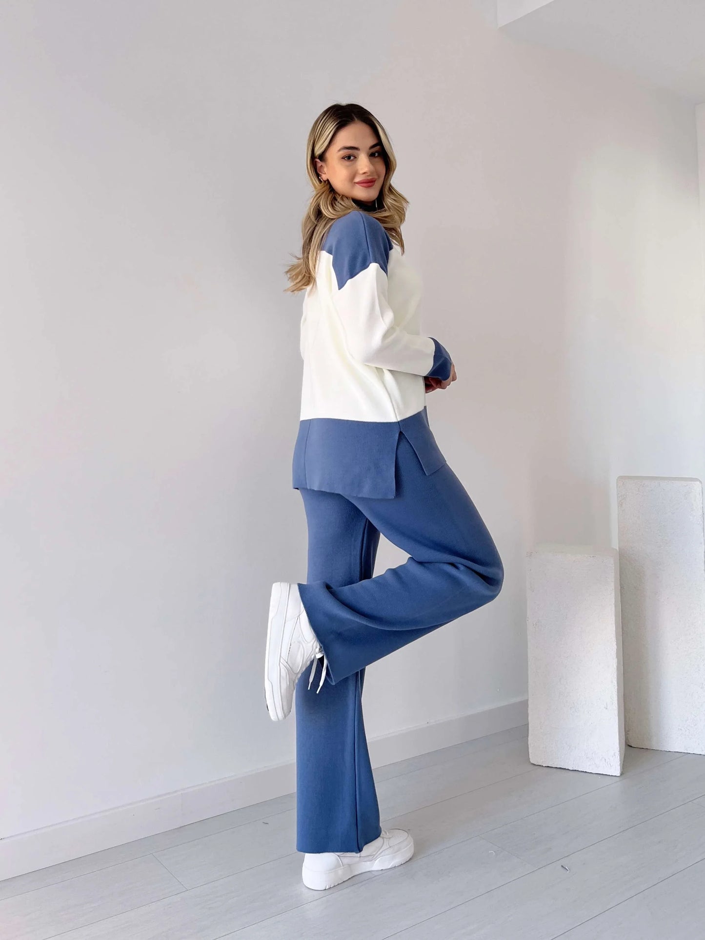 Vetrina™ - Knitwear Set