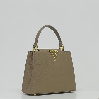 Eudora | Gestructured handtas with V detail