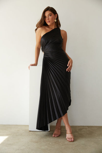 Gianna | One-Shoulder Pleated Midi Dress