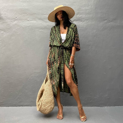 Kiwi™ - Harmony in green batik kimono