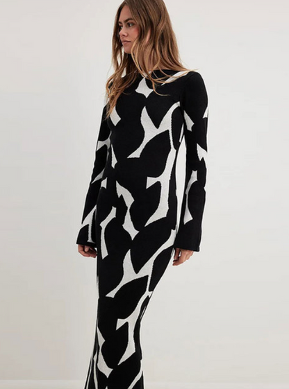 Portia™ - Elegant long-sleeved knitted dress