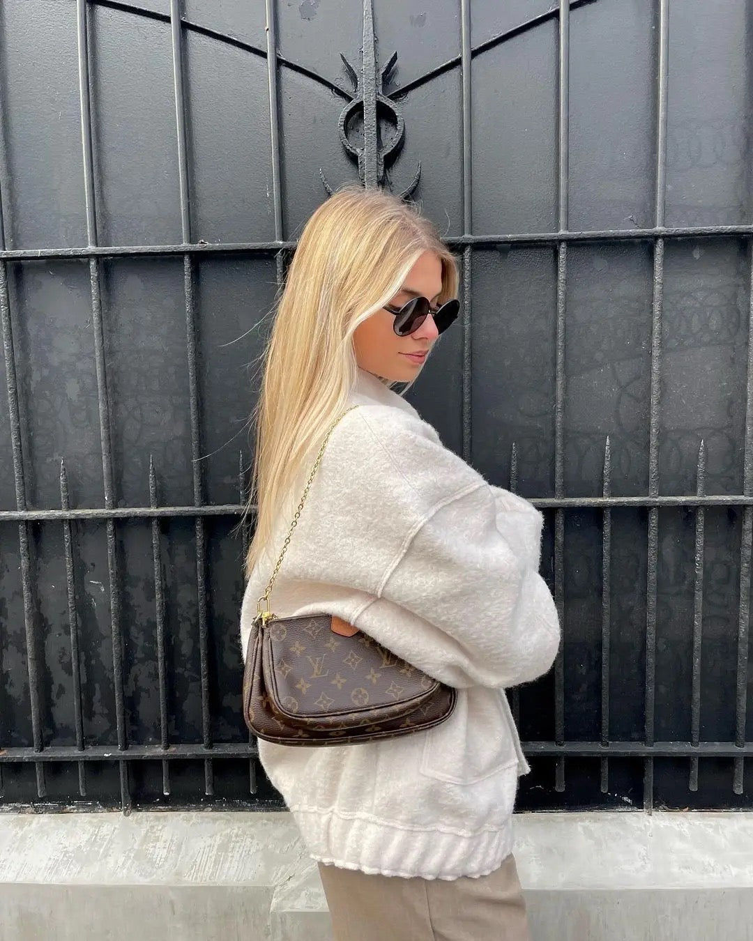 IZZY™ - TWEET JACKET 