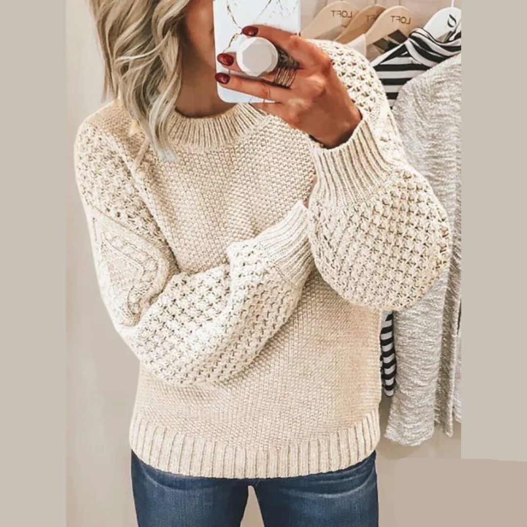 Amayra | Soft knitted sweater 